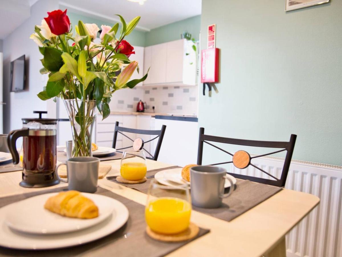 Lovely 2-Bed Apartment Colyton, Nr. Jurassic Coast Extérieur photo